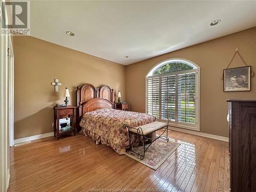 309 West Puce Road, Lakeshore, ON - Indoor Photo Showing Bedroom