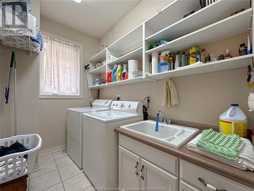 309 West Puce Road, Lakeshore, ON - Indoor Photo Showing Laundry Room