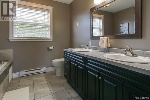 44 Burnett Street, Oromocto, NB - Indoor Photo Showing Bathroom