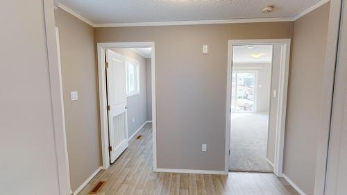 531 Pagurut Avenue W, Cranbrook, BC - Indoor Photo Showing Other Room