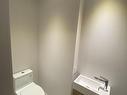 Bathroom - 324B-1485 Rue Des Bassins, Montréal (Le Sud-Ouest), QC  - Indoor 