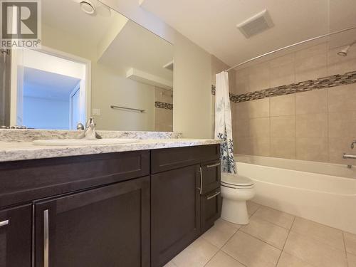 10315 89 Street, Fort St. John, BC - Indoor Photo Showing Bathroom