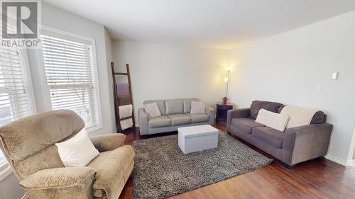 10315 89 Street, Fort St. John, BC - Indoor Photo Showing Living Room