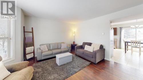 10315 89 Street, Fort St. John, BC - Indoor Photo Showing Living Room