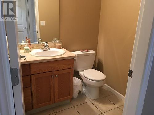 3410 Lobelia Drive, Osoyoos, BC - Indoor Photo Showing Bathroom