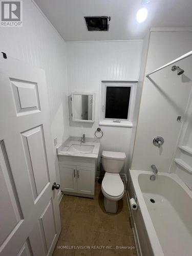 #Upper -157 Rutherford Ave, Peterborough, ON - Indoor Photo Showing Bathroom