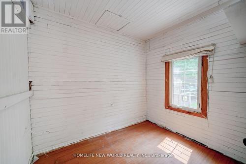 5741 Lakeshore Road, Whitchurch-Stouffville, ON - Indoor Photo Showing Other Room