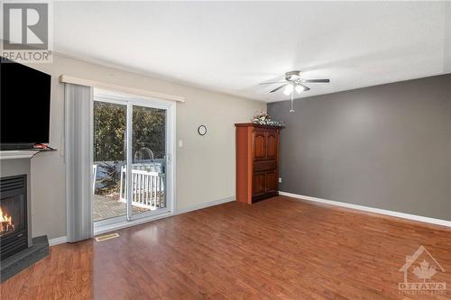 900 Scott-Dupuis Way, Orleans, ON - Indoor With Fireplace