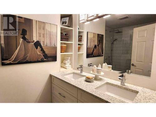 18418 Garnet Valley Road, Summerland, BC - Indoor Photo Showing Bathroom