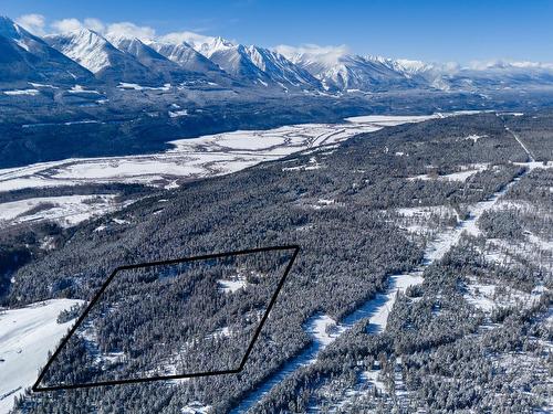 1, 2 & 3 - 2322 Campbell Rd, Golden, BC - Outdoor With View