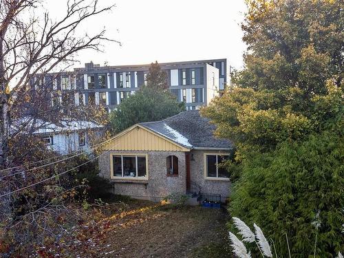2582 Vancouver St, Victoria, BC - Outdoor
