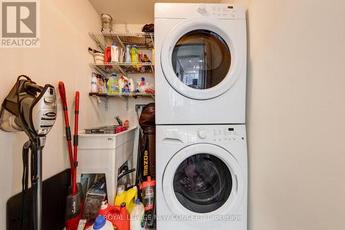 Ph2204 - 55 Eglinton Avenue W, Mississauga, ON - Indoor Photo Showing Laundry Room