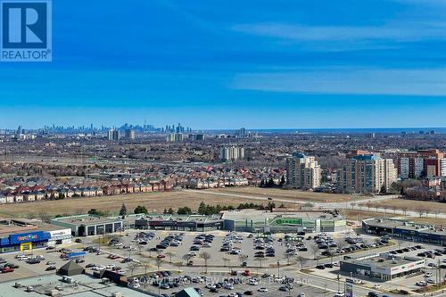 2204 - 55 Eglinton Avenue W, Mississauga, ON - Outdoor With View