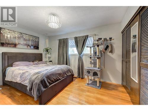 651 Richter Street, Kelowna, BC - Indoor Photo Showing Bedroom