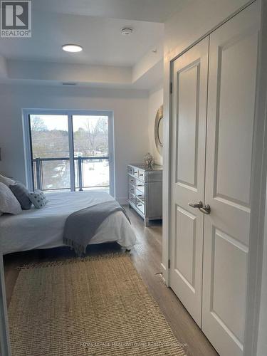 #204 -19B West St N, Kawartha Lakes, ON - Indoor Photo Showing Bedroom