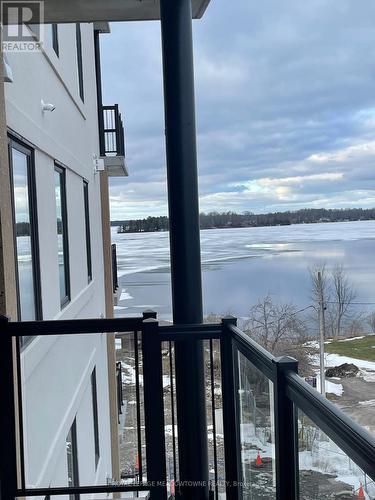 #204 -19B West St N, Kawartha Lakes, ON -  With Body Of Water With View