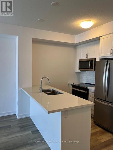 234 - 470 Dundas Street E, Hamilton, ON - Indoor Photo Showing Kitchen With Stainless Steel Kitchen With Double Sink