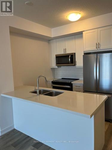 234 - 470 Dundas Street E, Hamilton, ON - Indoor Photo Showing Kitchen With Stainless Steel Kitchen With Double Sink