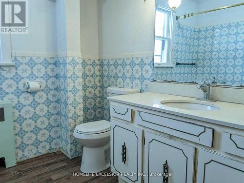 1482 Simcoe St N, Oshawa, ON - Indoor Photo Showing Bathroom
