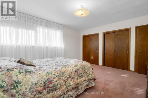 3762 Greenlane Rd, Lincoln, ON - Indoor Photo Showing Bedroom