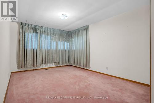 3762 Greenlane Rd, Lincoln, ON - Indoor Photo Showing Other Room