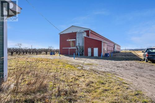 3762 Greenlane Road, Lincoln, ON - Outdoor