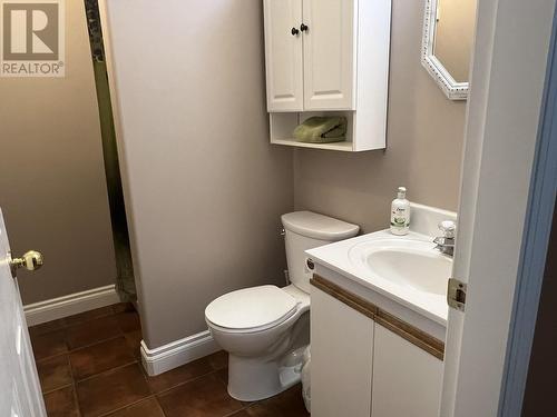 8639 Kroeker Road, Smithers, BC - Indoor Photo Showing Bathroom