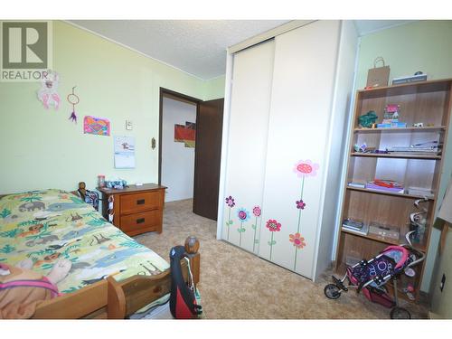 2820 Chimney Lake Road, Williams Lake, BC - Indoor Photo Showing Bedroom