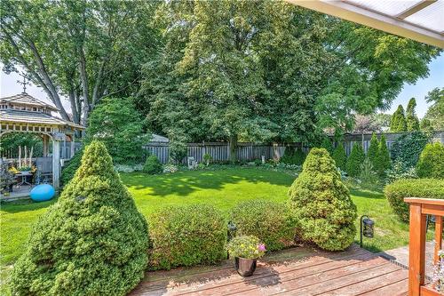 12 Cheval Drive, Grimsby, ON - Outdoor With Deck Patio Veranda With Backyard