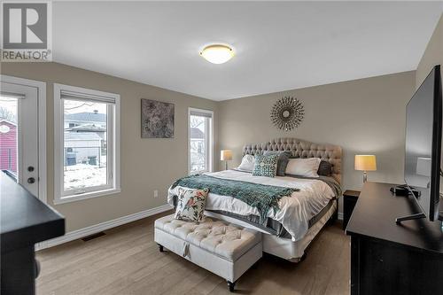 40 Eleanor Drive, Long Sault, ON - Indoor Photo Showing Bedroom