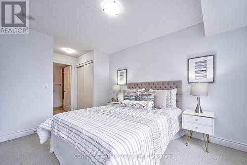 #721 -500 Doris Ave, Toronto, ON - Indoor Photo Showing Bedroom
