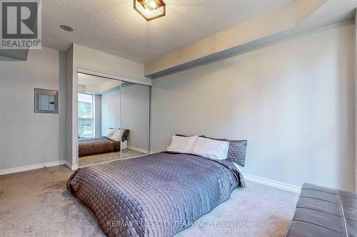912 - 270 Wellington Street W, Toronto, ON - Indoor Photo Showing Bedroom