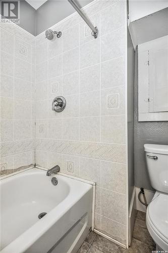 580 11Th Street E, Prince Albert, SK - Indoor Photo Showing Bathroom