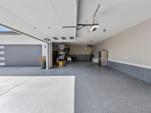 3048 Wales Road, West Kelowna, BC - Indoor