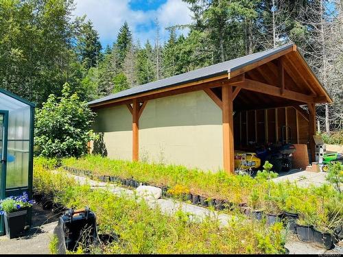 2940 Horton Rd, Mill Bay, BC - Outdoor With Exterior