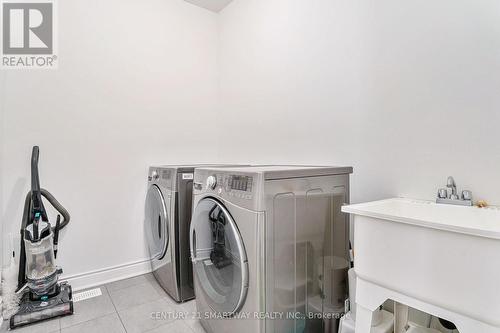 542 Millars Sound Way, Ottawa, ON - Indoor Photo Showing Laundry Room