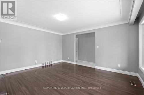 134 Victor Blvd, Hamilton, ON - Indoor Photo Showing Other Room