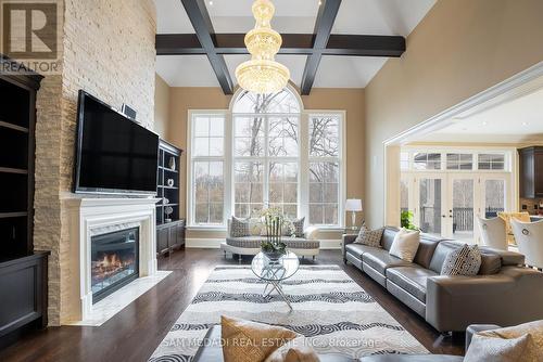 1604 Spring Rd, Mississauga, ON - Indoor Photo Showing Living Room With Fireplace