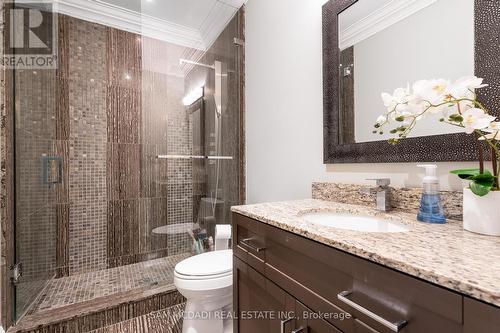 1604 Spring Road, Mississauga, ON - Indoor Photo Showing Bathroom