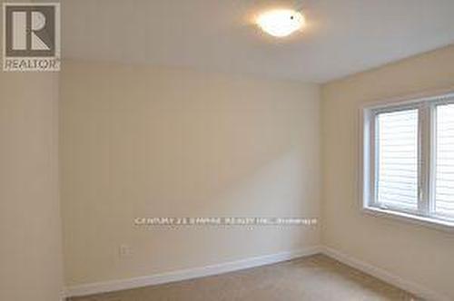 109 Sunflower Cres, Thorold, ON - Indoor Photo Showing Other Room