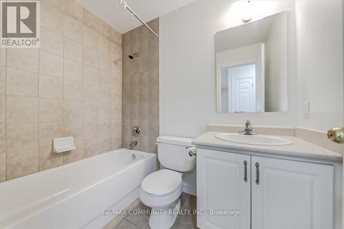 62 Maplewood Ave, Brock, ON - Indoor Photo Showing Bathroom