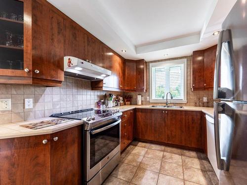 Kitchen - 209A  - 209B Boul. St-Luc, Saint-Jean-Sur-Richelieu, QC - Indoor Photo Showing Kitchen With Double Sink