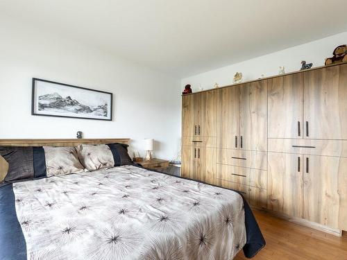 Master bedroom - 209A  - 209B Boul. St-Luc, Saint-Jean-Sur-Richelieu, QC - Indoor Photo Showing Bedroom