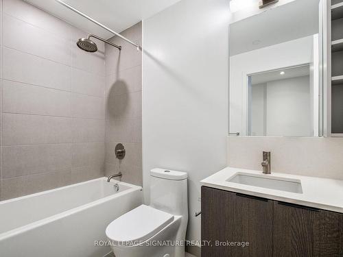 2111-55 Mercer St, Toronto, ON - Indoor Photo Showing Bathroom