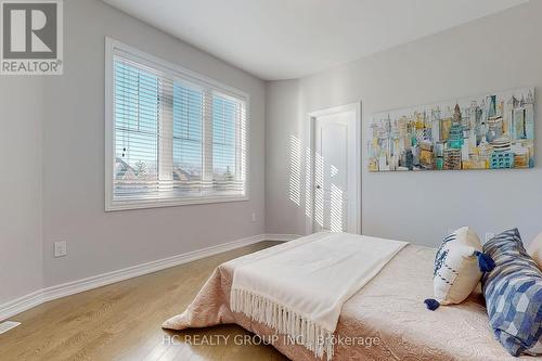 56 Redmond Cres, Springwater, ON - Indoor Photo Showing Bedroom