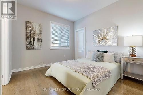 56 Redmond Crescent, Springwater, ON - Indoor Photo Showing Bedroom