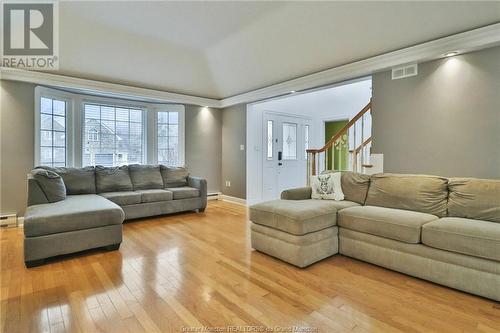 394 Ouellet St, Shediac, NB - Indoor Photo Showing Living Room