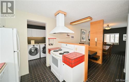 645 Waterloo Row, Fredericton, NB - Indoor Photo Showing Laundry Room
