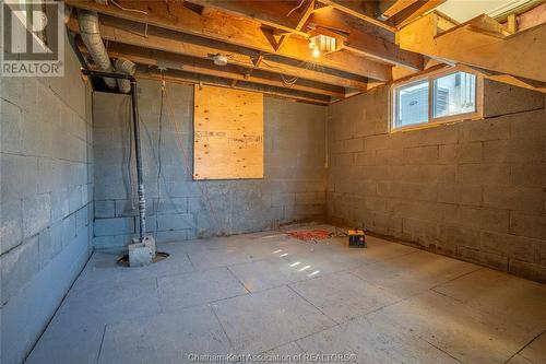 416 Indian Creek Road West, Chatham, ON - Indoor Photo Showing Basement