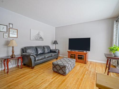 Living room - 1535 Rue Parent, Sherbrooke (Les Nations), QC - Indoor Photo Showing Living Room